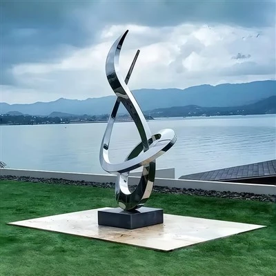 Outdoor-Skulptur aus Fiberglas